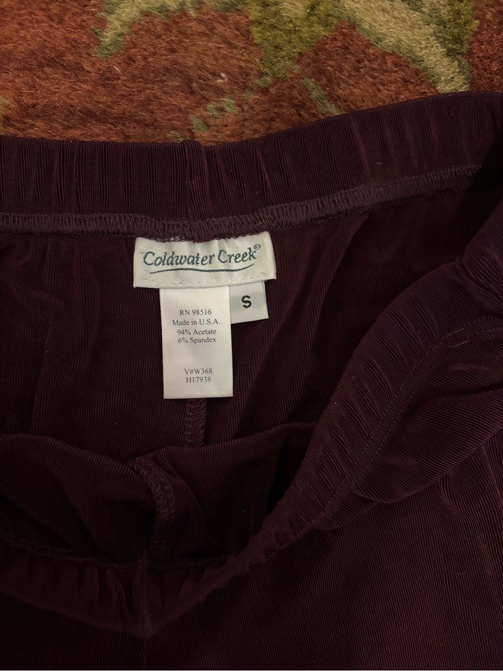 Coldwater Creek stretchy no iron travel pants in Plum Sz S - Picture 2 of 5